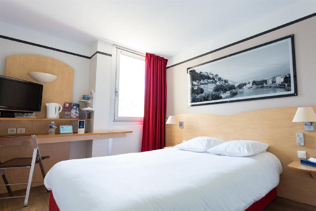 Hotel Inn Grenoble Eybens Parc Des Expositions Ex Kyriad Exterior photo